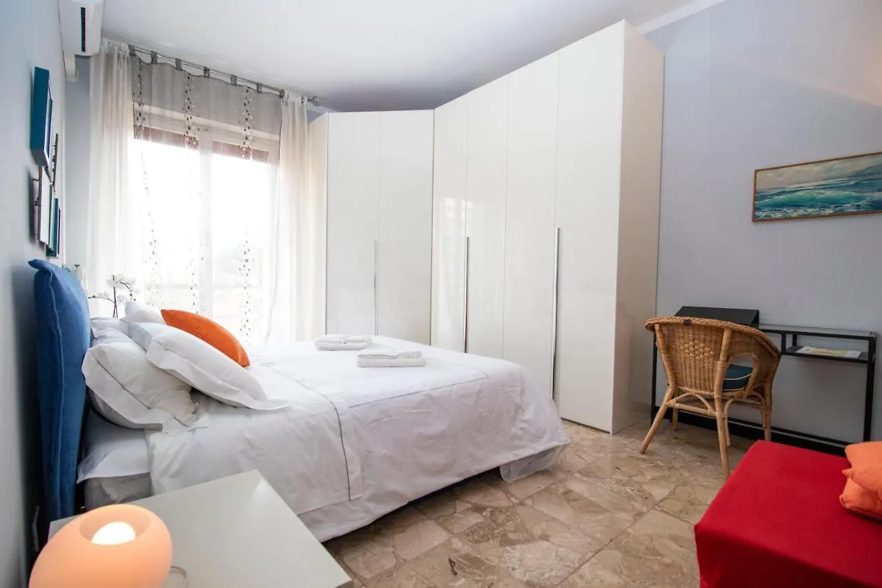 Sunny Apartment Rapallo